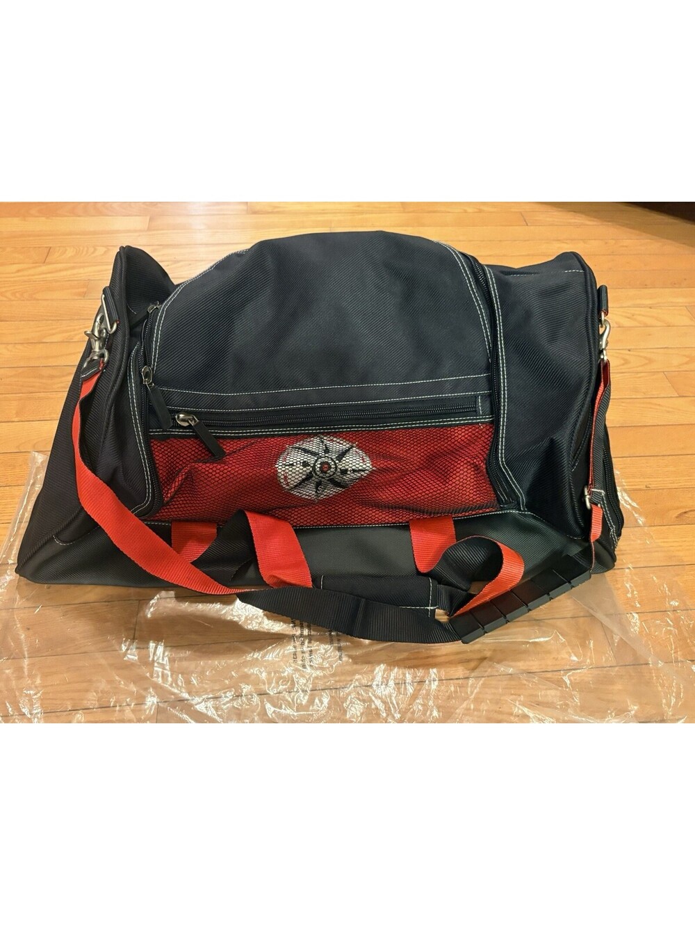 Vintage Marlboro Unlimited Gear 26” Large Duffle Bag Black Weekender Bag NWT